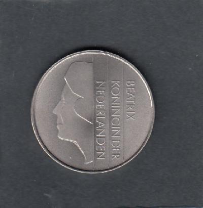 Beschrijving: 2 1/2 Gulden Beatrix